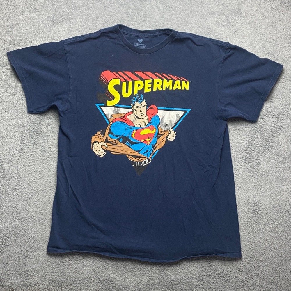 Superman T-Shirt Mens Large DC Comics Graphic Navy Blue Cotton Short Sleeve Tee